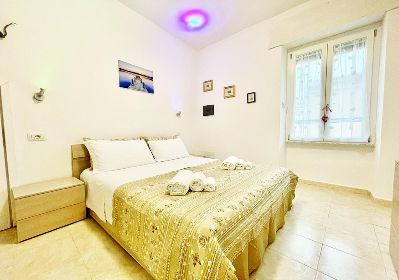 Апартаменти Pgs Immobiliare Srls Residenza Marino Bilocale In Centro Storico La Maddalena Ла-Маддалена Екстер'єр фото